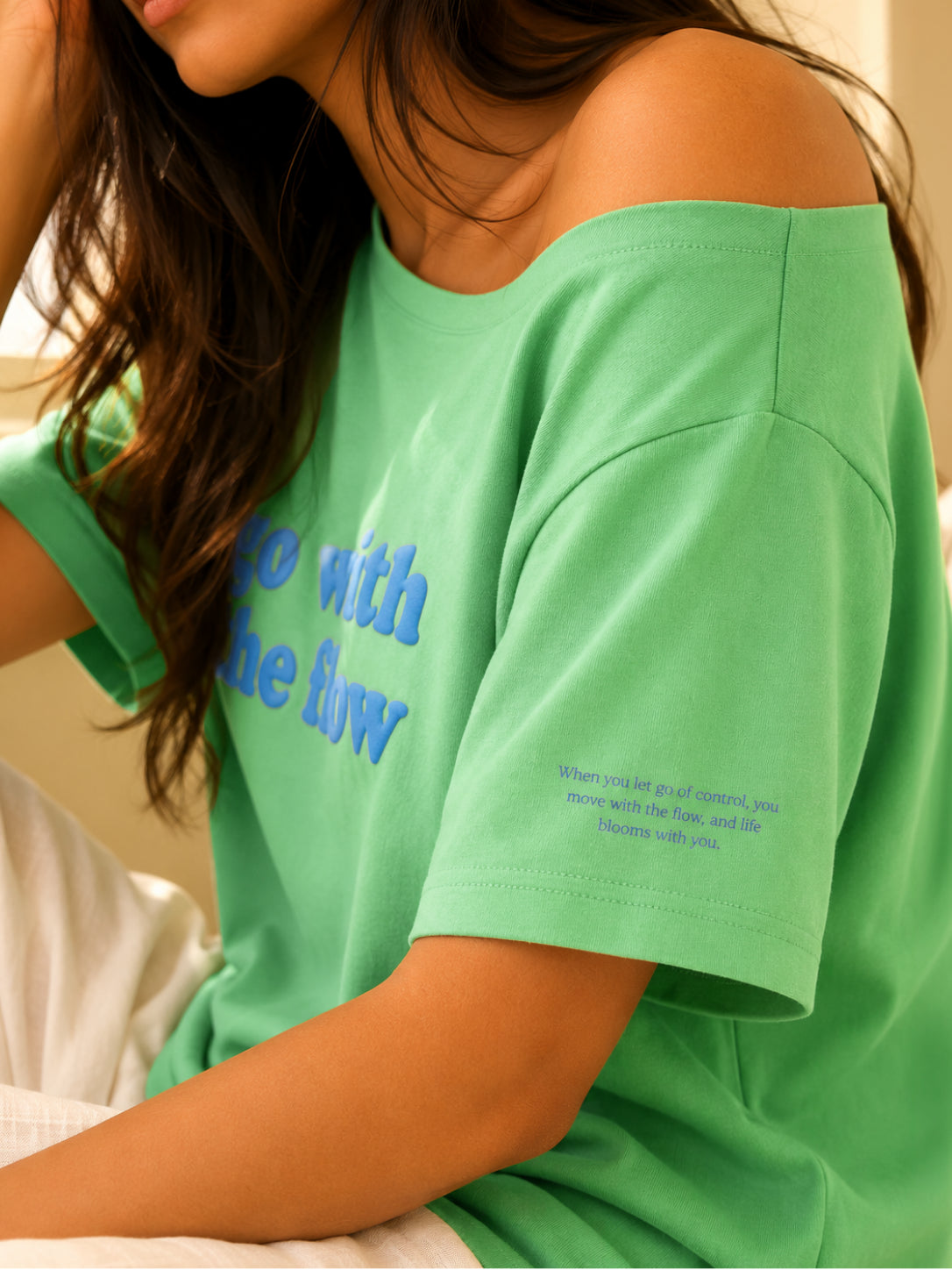 GO WITH THE FLOW SLASH TEE GARDEN GREEN