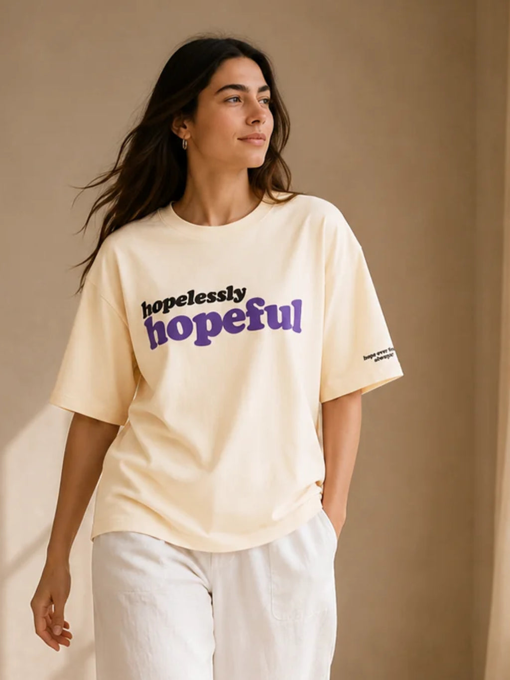 HOPELESSLY HOPEFUL TEE MORNING CREAM