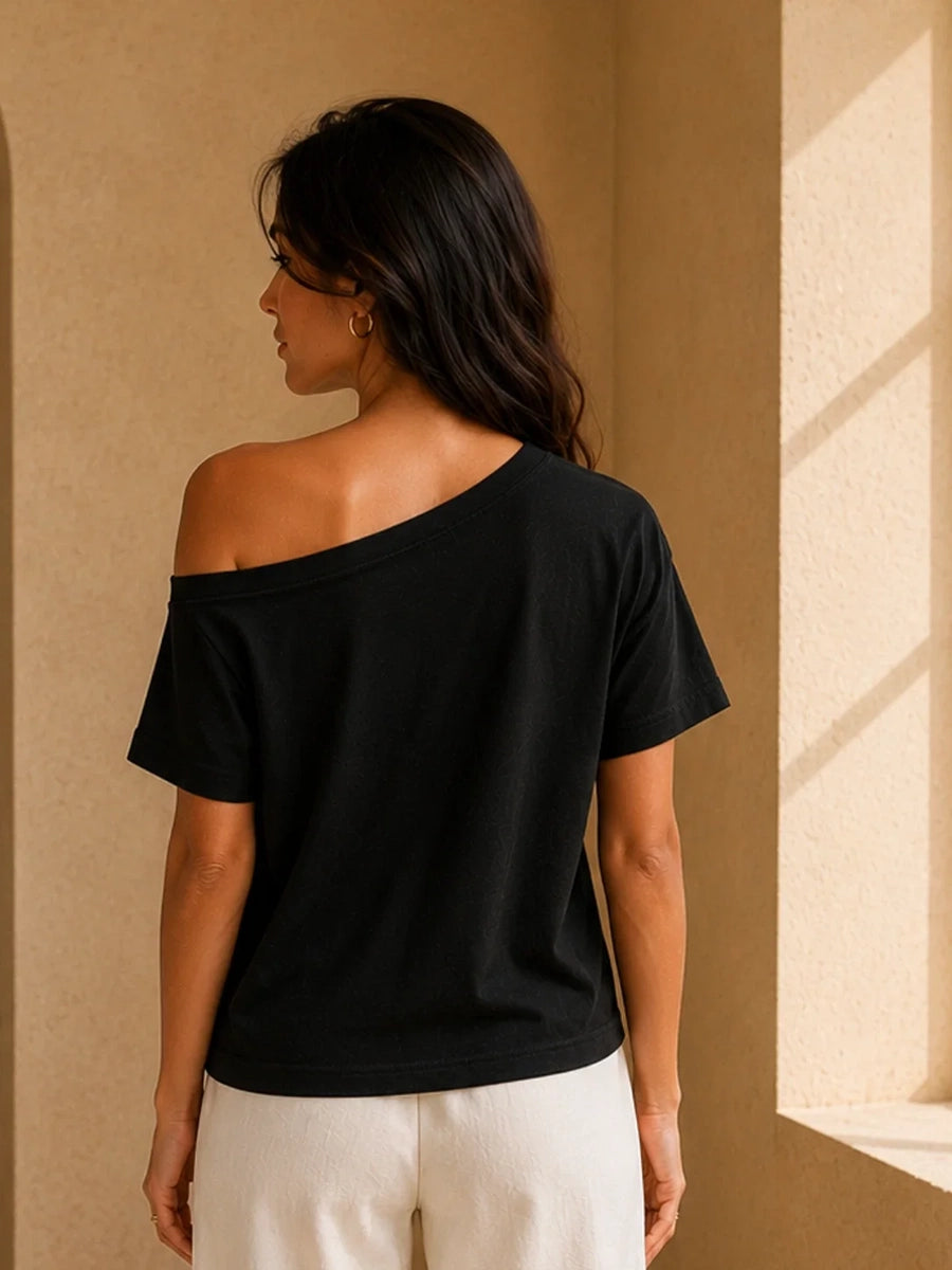 HAPPINESS SLASH TEE MIDNIGHT BLACK