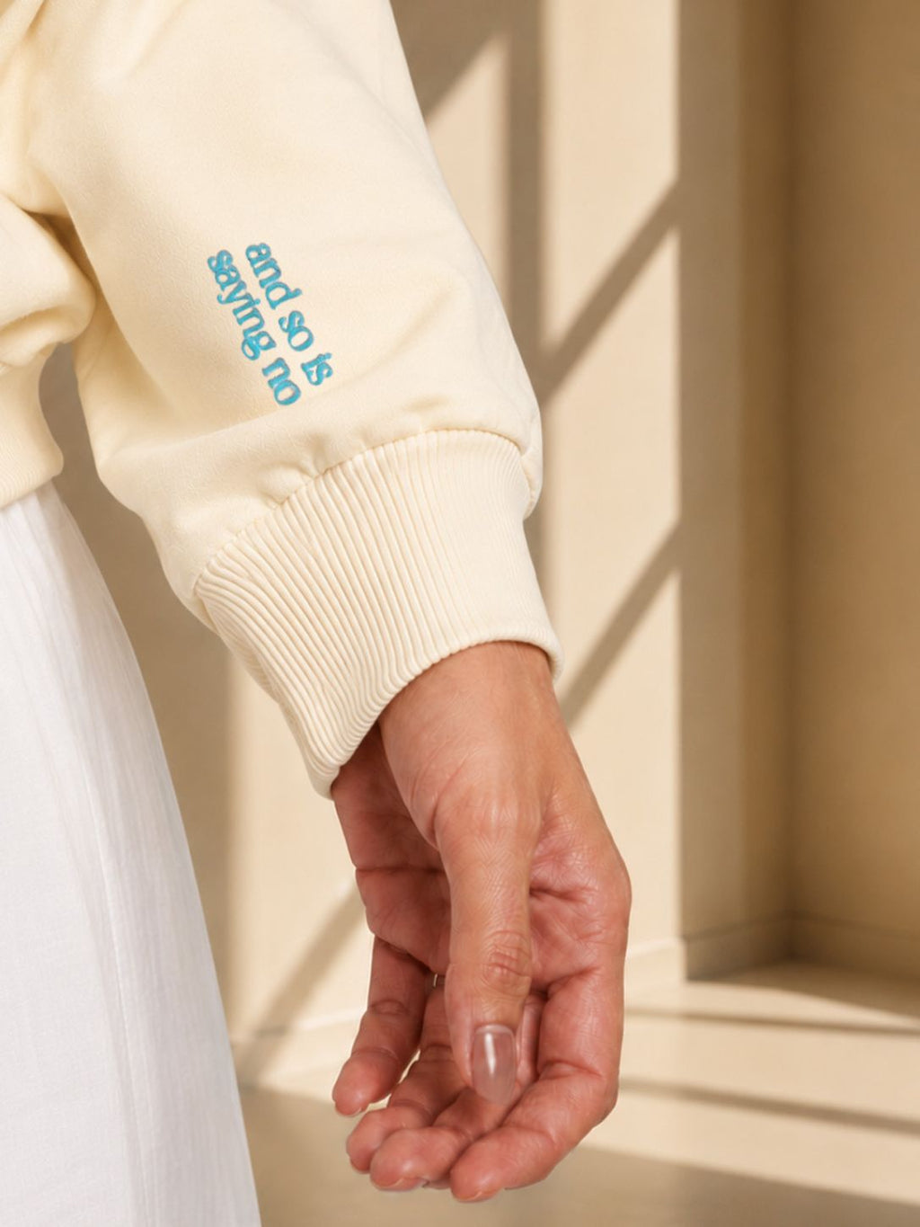 KINDNESS IS COOL SLASH TOP MORNING CREAM