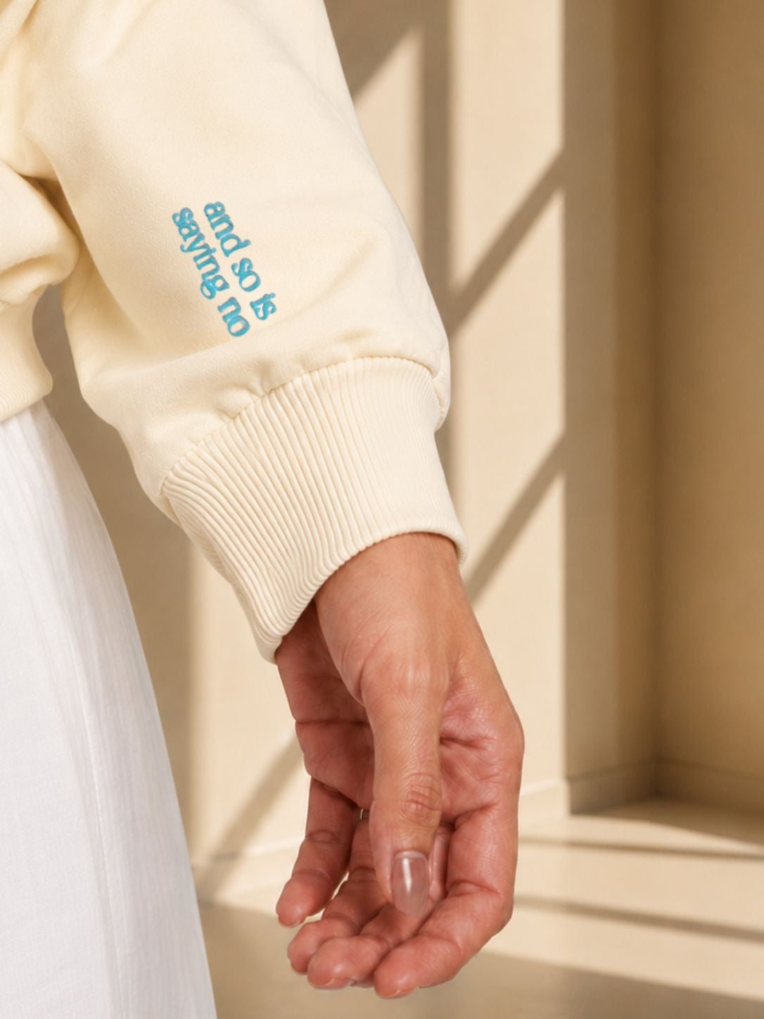 KINDNESS IS COOL SLASH TOP MORNING CREAM