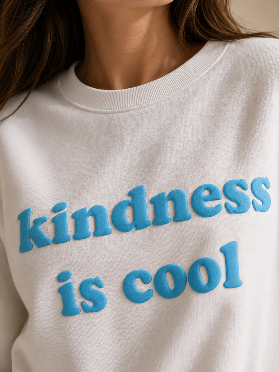 KINDNESS IS COOL SWEATSHIRT SNOW WHITE