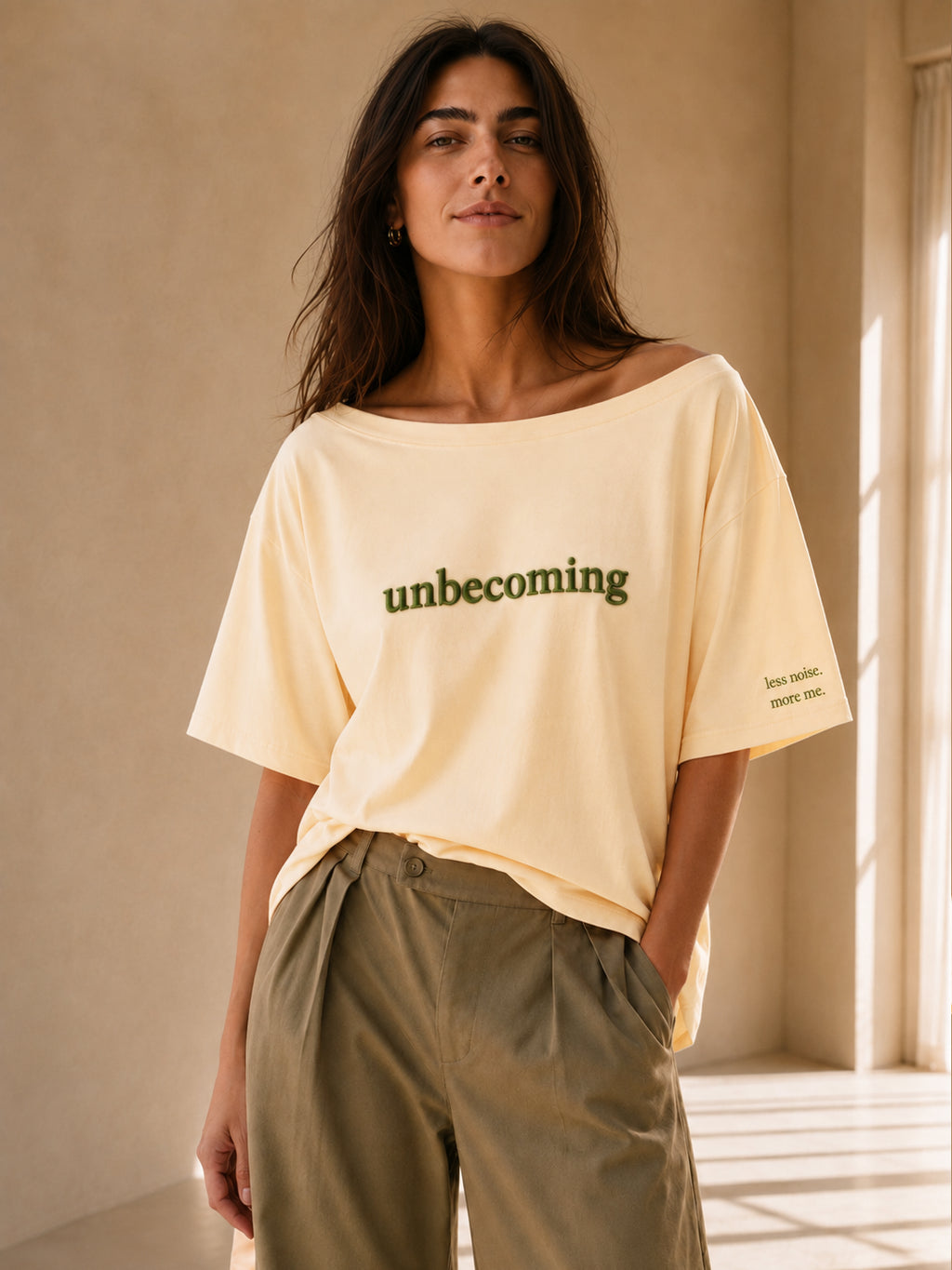 UNBECOMING SLASH TEE MORNING CREAM