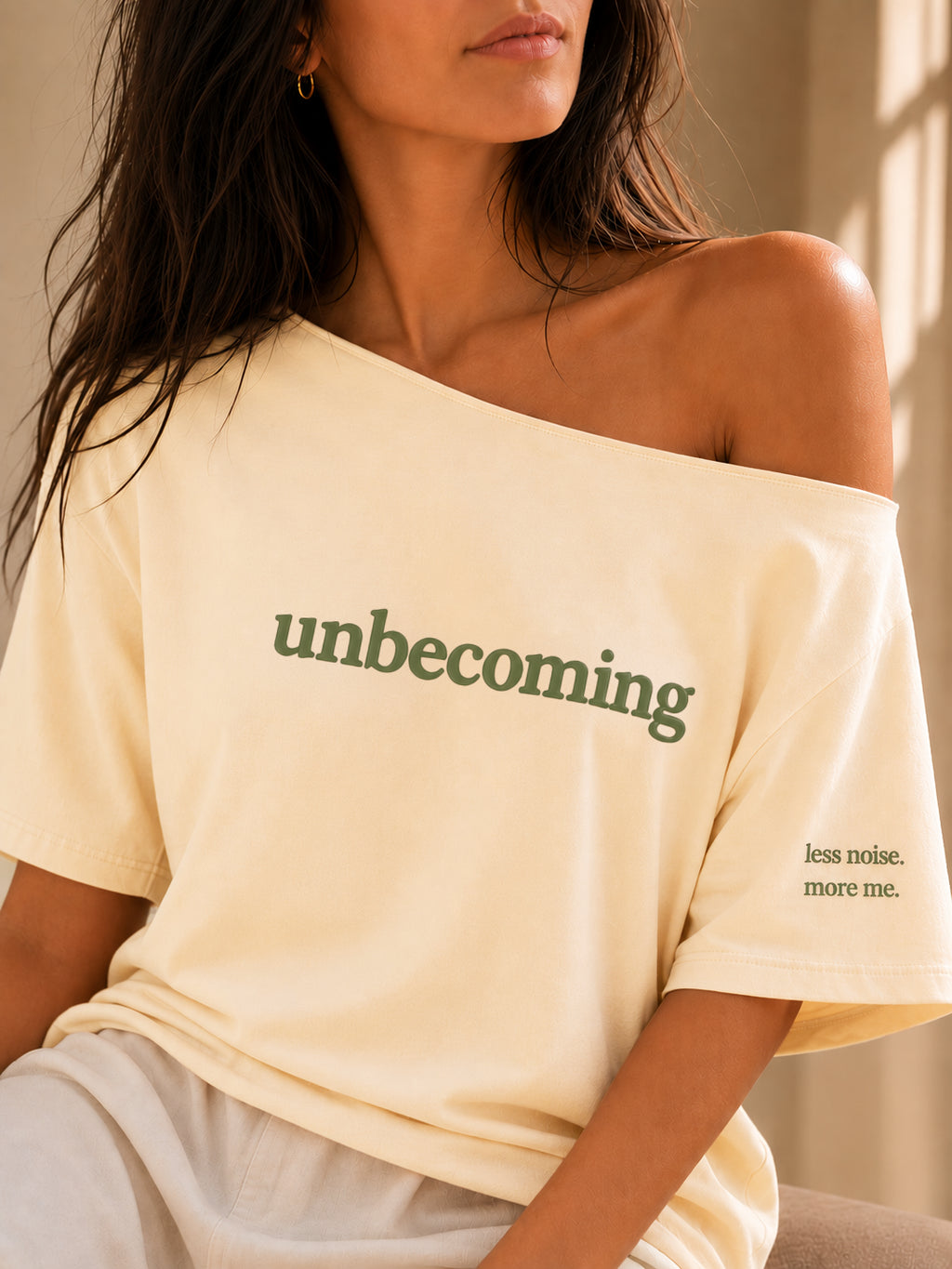 UNBECOMING SLASH TEE MORNING CREAM