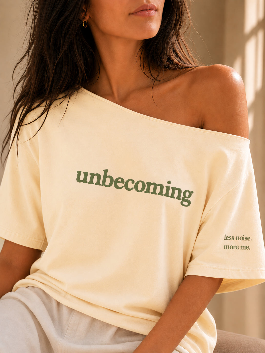 UNBECOMING SLASH TEE MORNING CREAM